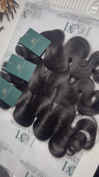 Signature Wavy Bundles